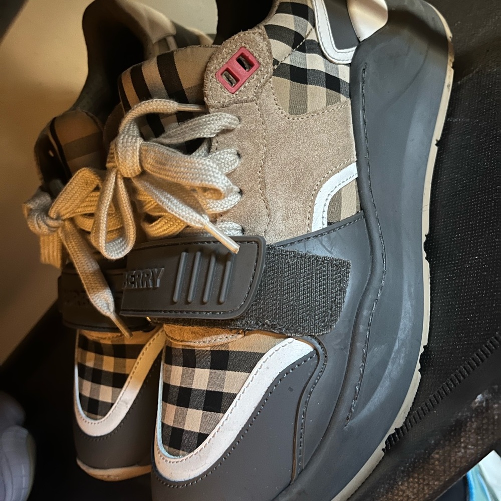 Plaid Burberry Sneakers. Size 5.5. Worn Twice.